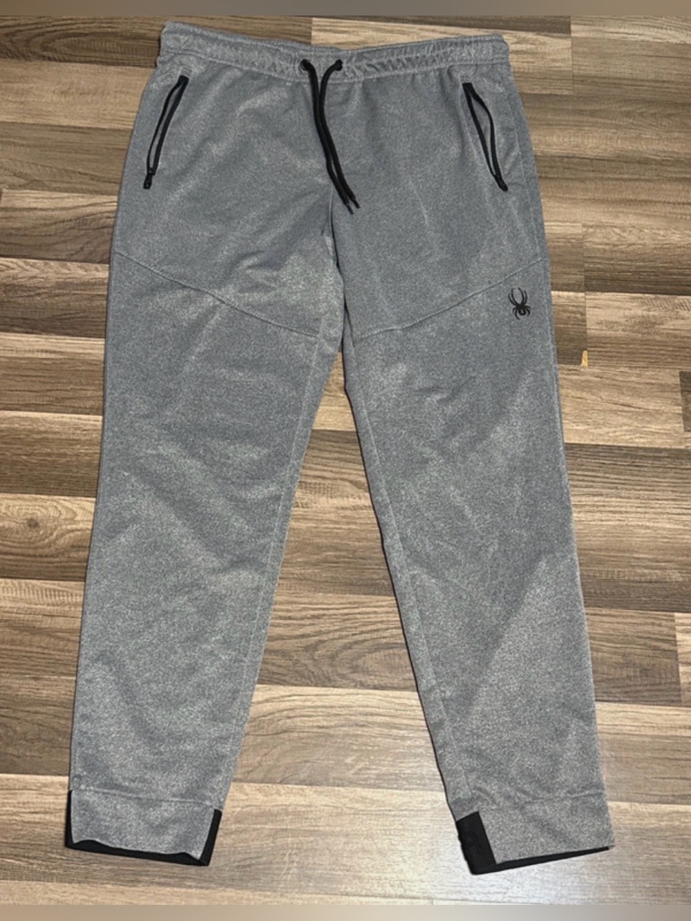 Spyder women’s Gray Performance Jogger Pants size XL